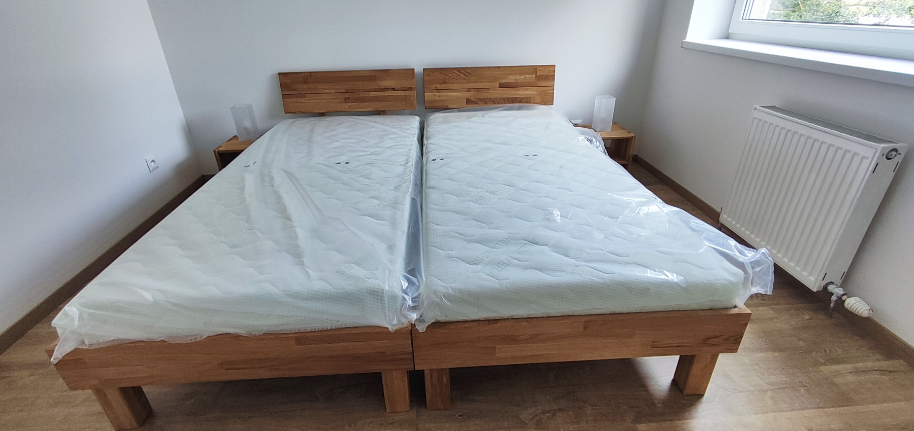 Prenajatý do 1.6.2026....Exkluzívny 2 izbový byt s loggiou pre náročnejších, Tekeľova ulica Ľubotice-Sekčov