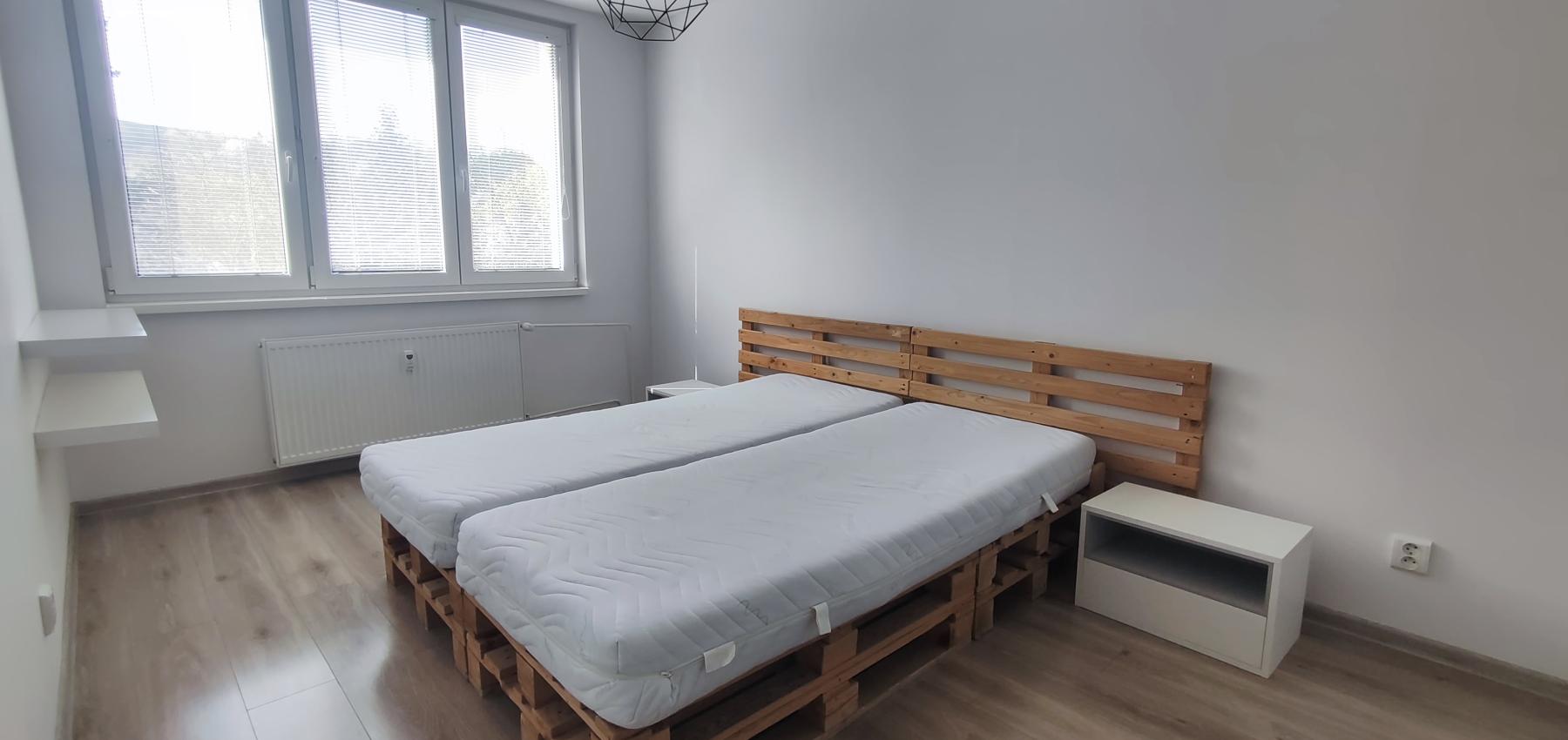 Prenajatý do 1.11.2026.... 2 izbový byt Levočská ulica, po kompletnej rekonštrukcii, zariadený