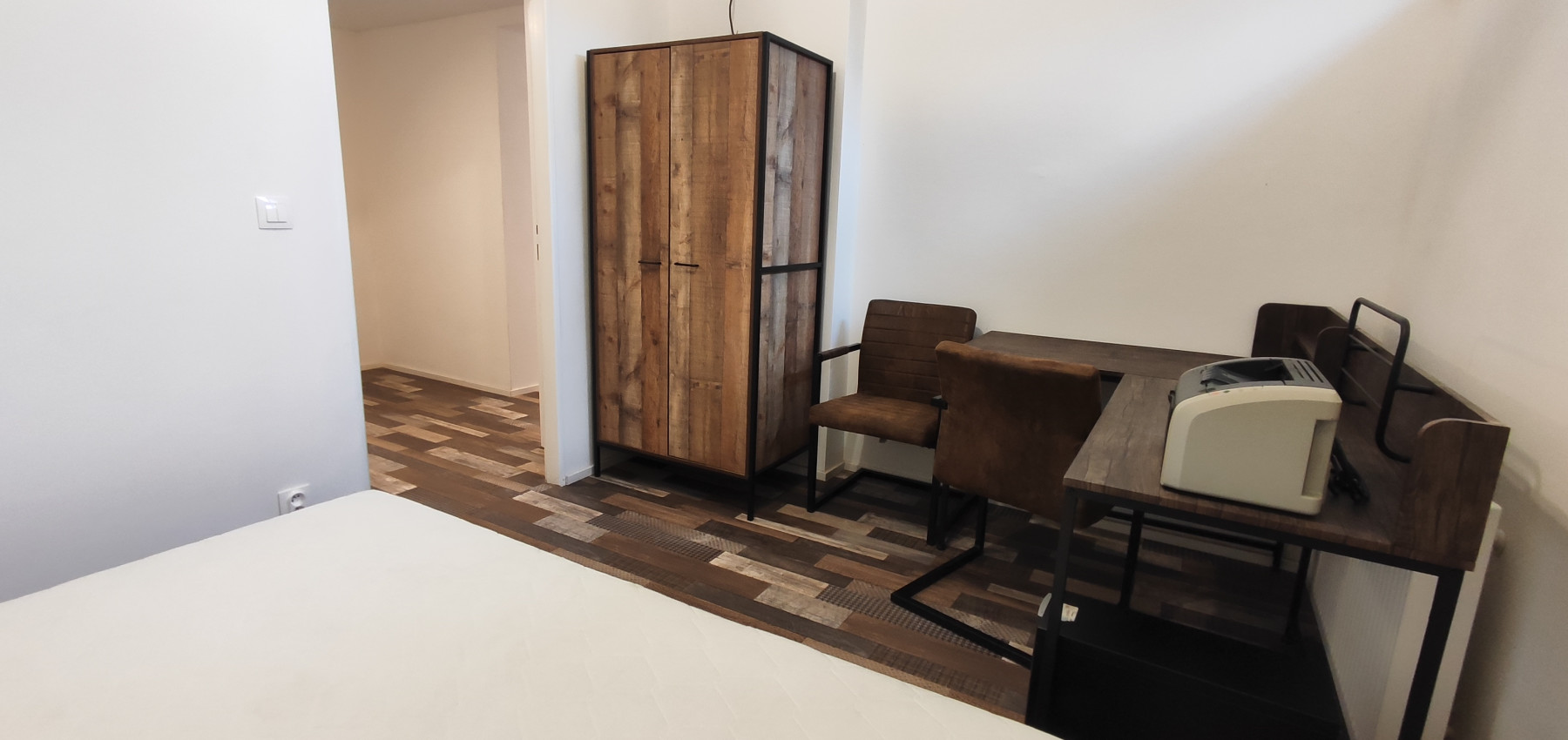 Prenajatý do 31.5.2026....Krásny samostatný 2,5 izbový byt v nájomnom dome Kvetná ulica Prešov