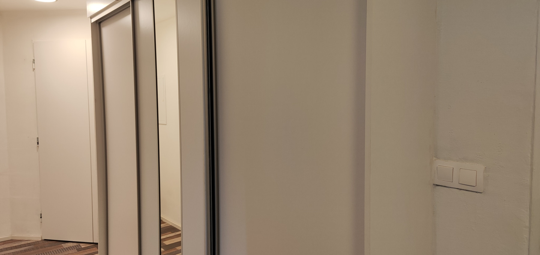 Prenajatý do 31.5.2026....Krásny samostatný 2,5 izbový byt v nájomnom dome Kvetná ulica Prešov