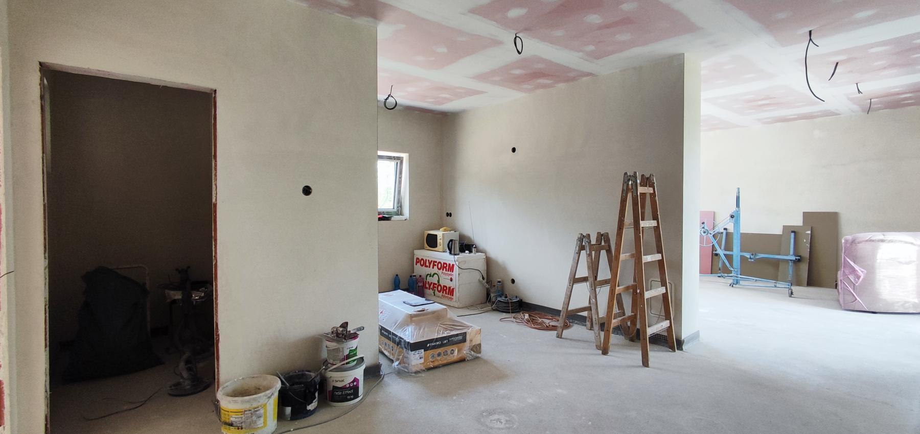 NOVÁ PONUKA! Na predaj 4 izbový tehlový holodom Vyšná Šebastová, komfortný pozemok 8,5a