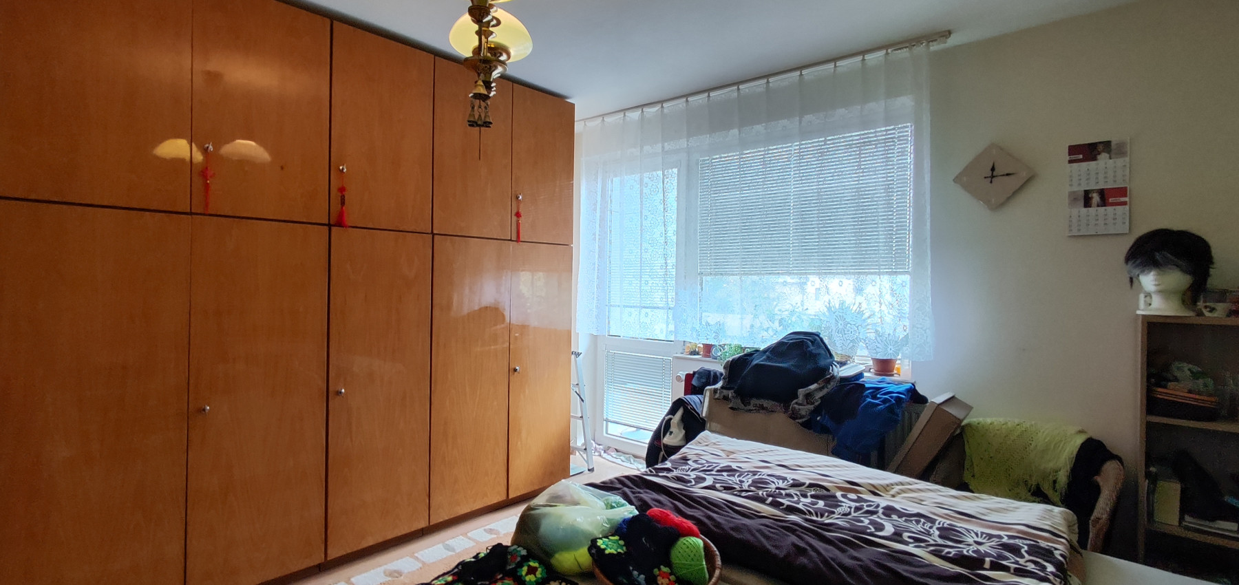 Perspektívny 5 izbový rodinný dom s garážou a prístreškom pre auto, Ľubotice, rovinatý pozemok 600 m2, podpivničený