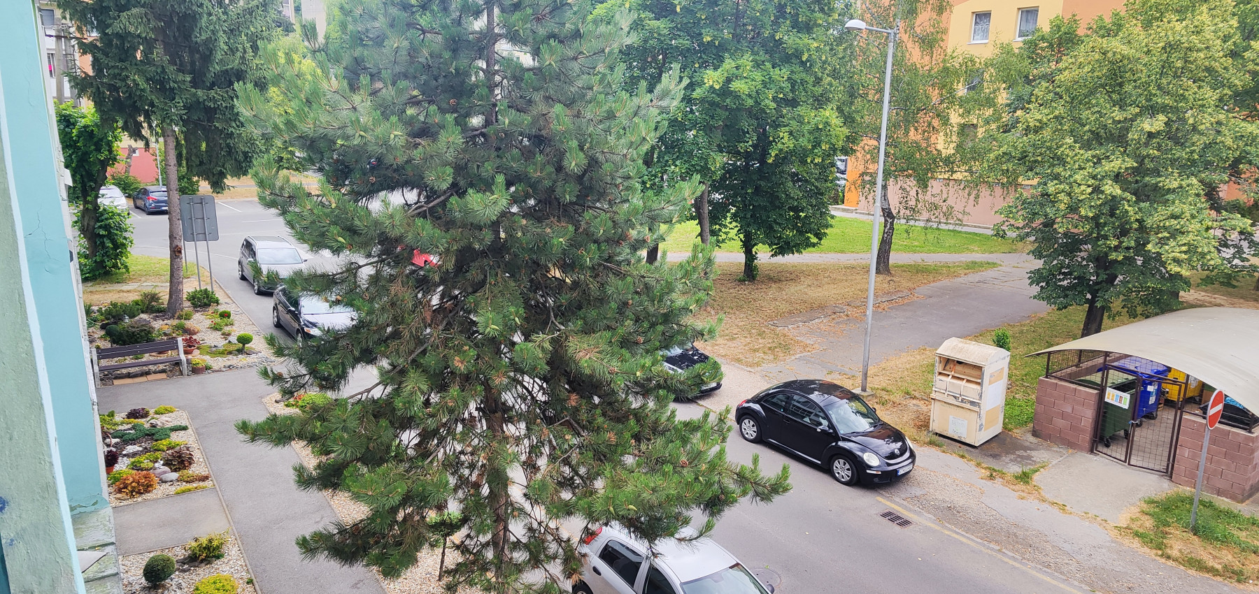 Voľný ihneď.... Vyhľadávaný 1 izbový byt s balkónom blízko centra