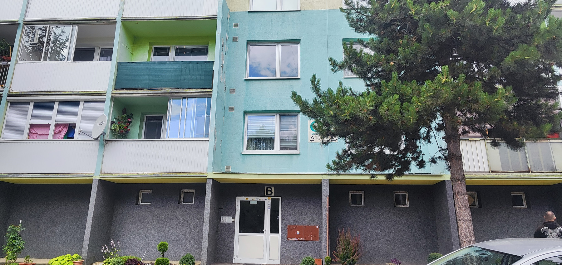 Voľný ihneď.... Vyhľadávaný 1 izbový byt s balkónom blízko centra