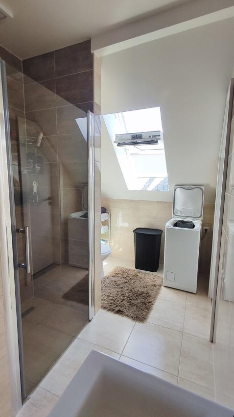 Lukratívne prenajatý investičný rodinný dom s dvomi bytmi Ľubotice, možnosť výstavby ďalšieho domu