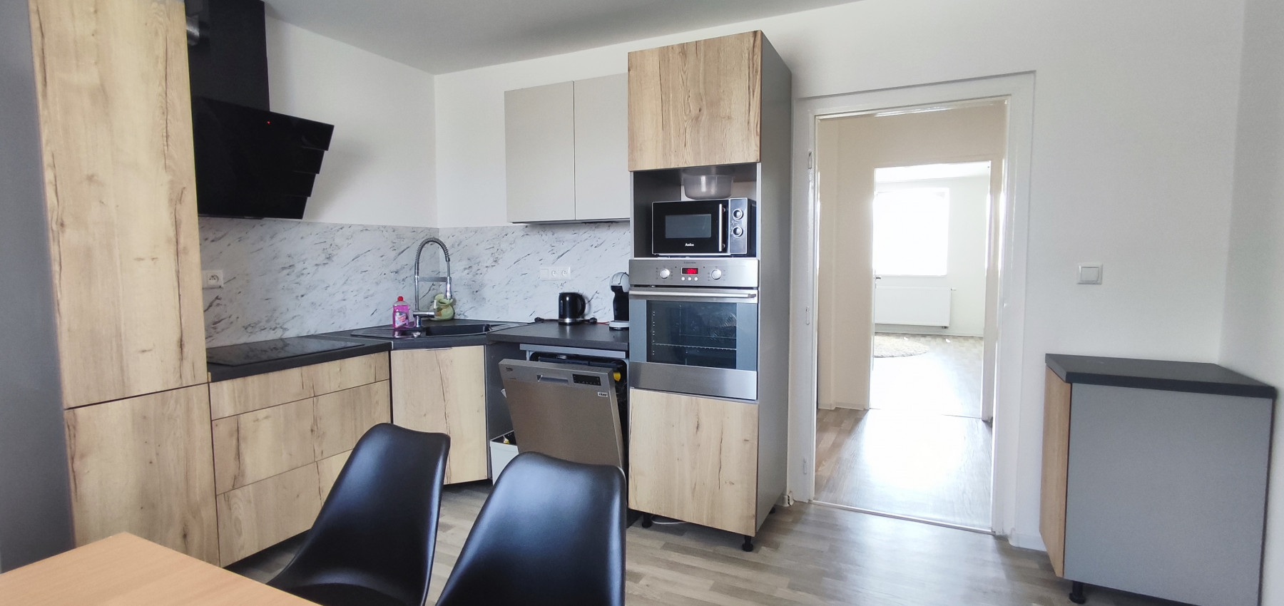 Lukratívne prenajatý investičný rodinný dom s dvomi bytmi Ľubotice, možnosť výstavby ďalšieho domu