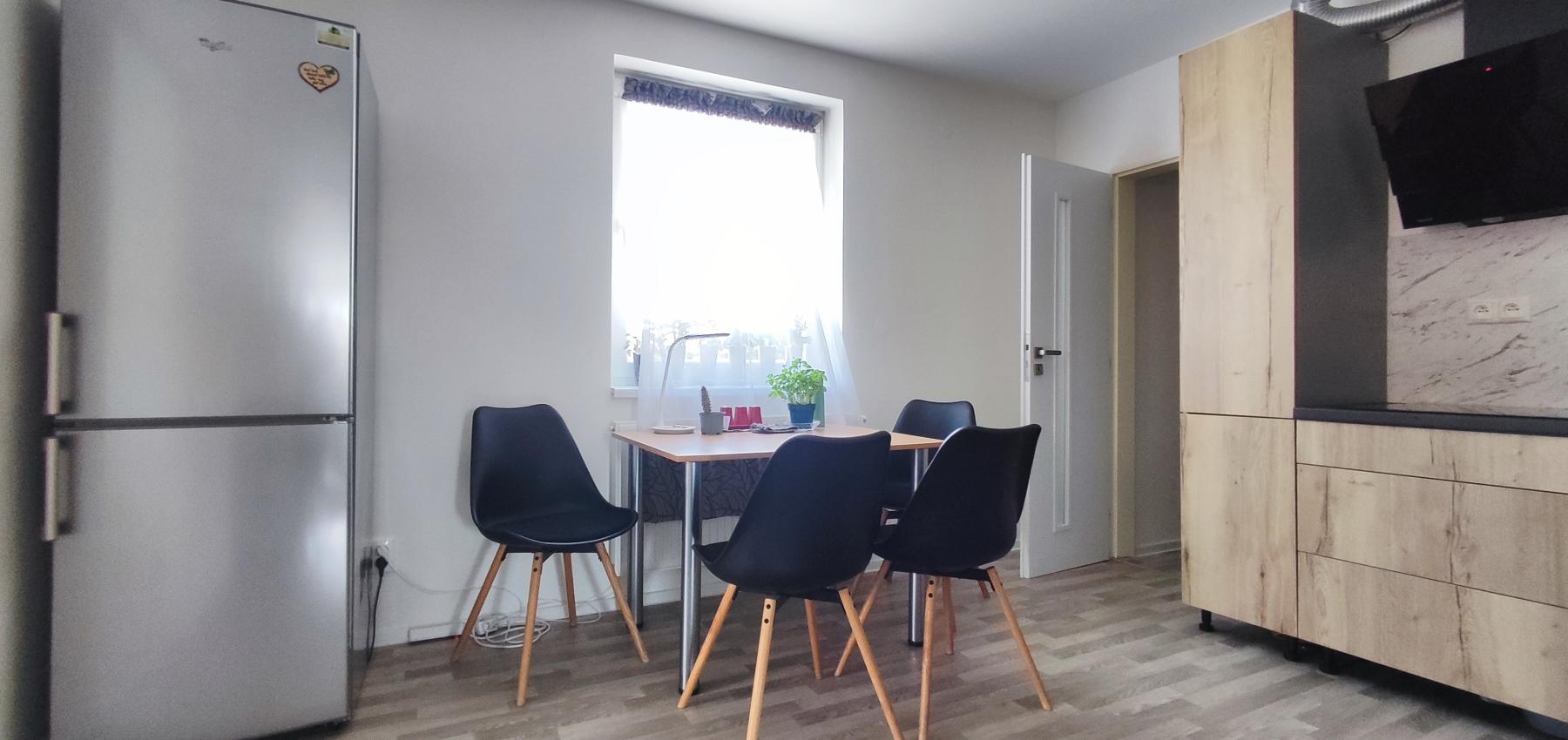 Lukratívne prenajatý investičný rodinný dom s dvomi bytmi Ľubotice, možnosť výstavby ďalšieho domu