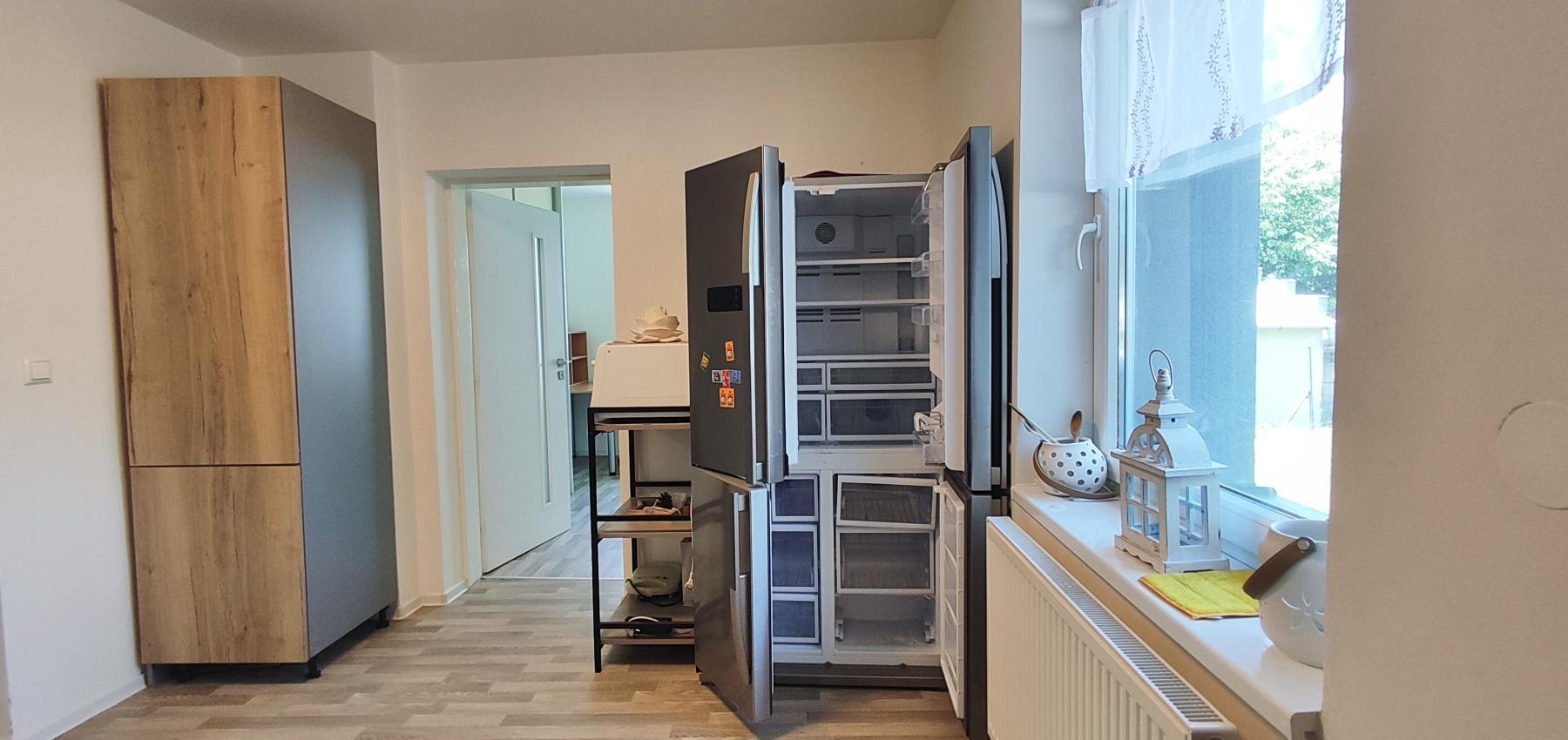 Lukratívne prenajatý investičný rodinný dom s dvomi bytmi Ľubotice, možnosť výstavby ďalšieho domu