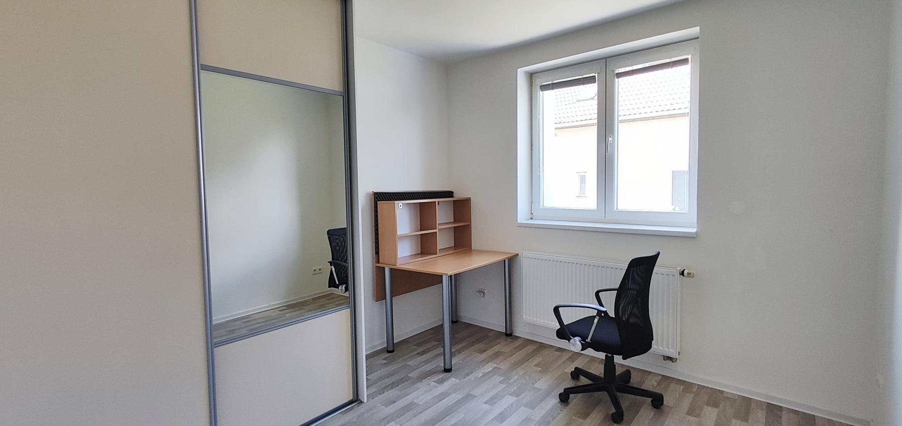 Lukratívne prenajatý investičný rodinný dom s dvomi bytmi Ľubotice, možnosť výstavby ďalšieho domu