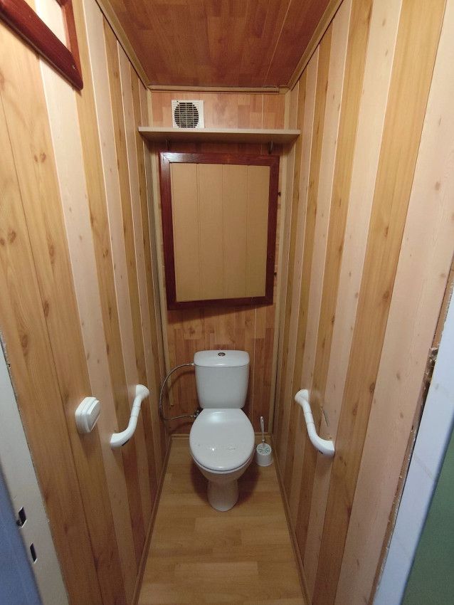 PREDANÝ .... Na predaj veľký 3 izbový byt v zachovalom udržiavanom pôvodnom stave Lomnická