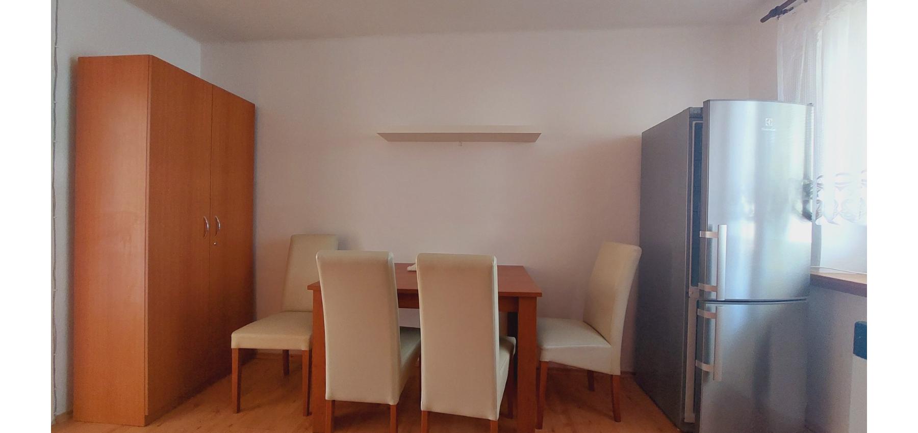 Na predaj tehlový 2 izbový byt s balkónom v blízkosti OC NOVUM, aktuálne prenajatý