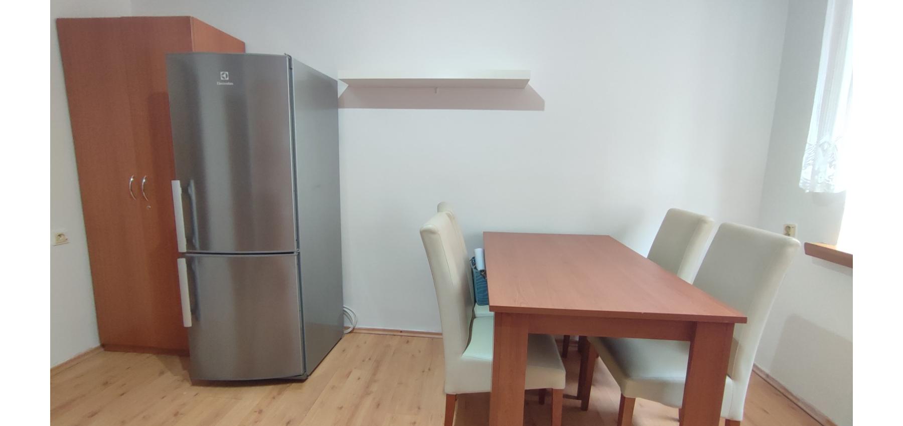 Na predaj tehlový 2 izbový byt s balkónom v blízkosti OC NOVUM, aktuálne prenajatý