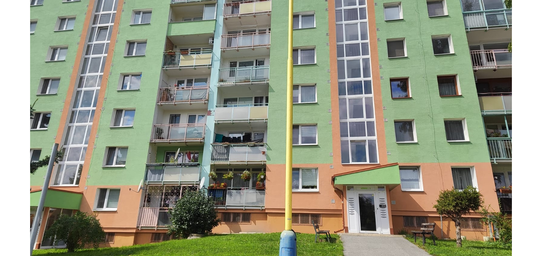 Elegantný 4 izbový byt s nádherným výhľadom Višňová, Sekčov