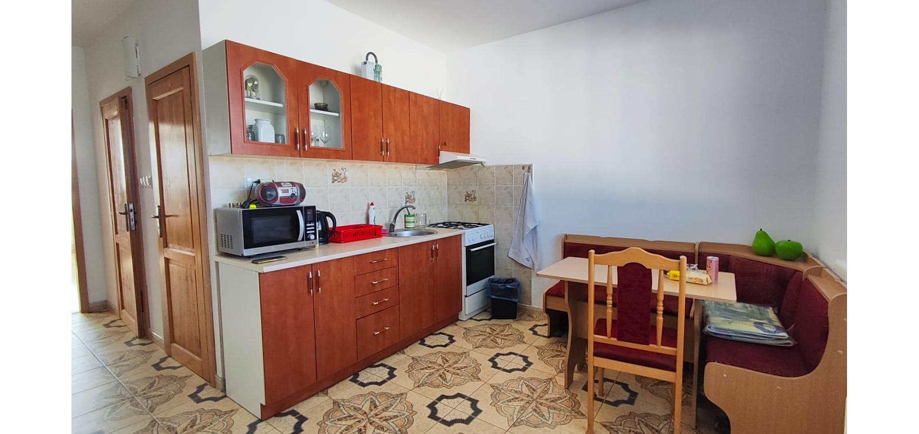 1 izbový byt s krásnym výhľadom Švábska, 42 m2, po rekonštrukcii, 8.poschodie