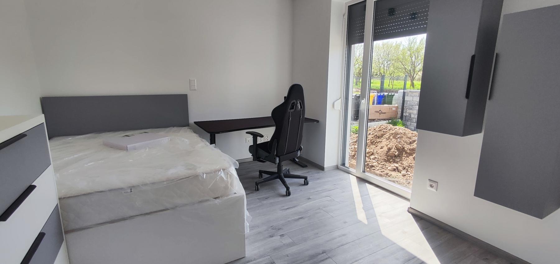 Novostavba 4 izbového domu vo vyhotovení  ŠTANDARD s pozemkom 501 m2 v projekte FINTICE-GRIBĽOVEC