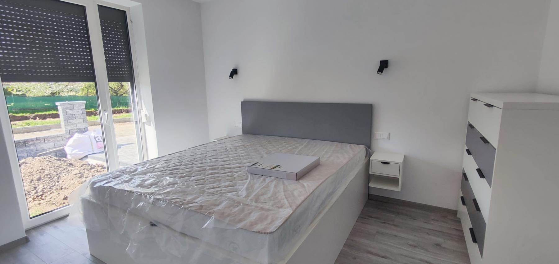 Novostavba 4 izbového domu vo vyhotovení  ŠTANDARD s pozemkom 501 m2 v projekte FINTICE-GRIBĽOVEC