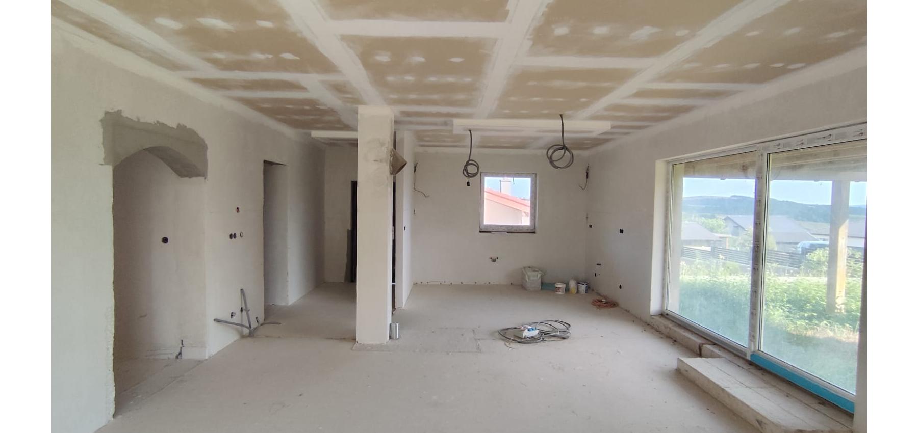 5 izbový rodinný holodom na veľkorysom pozemku 1050 m2 v obci Podhorany