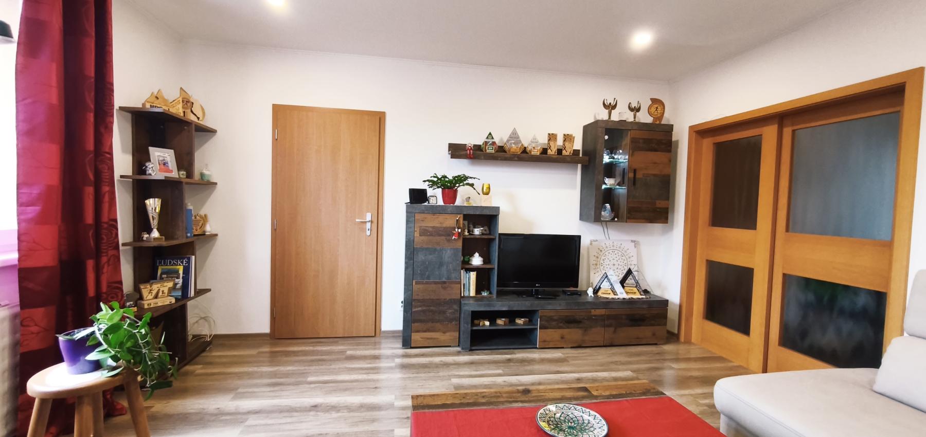 Útulný minimalistický 3 izbový byt v skvelej lokalite, Sekčov, Vansovej, pri MHD