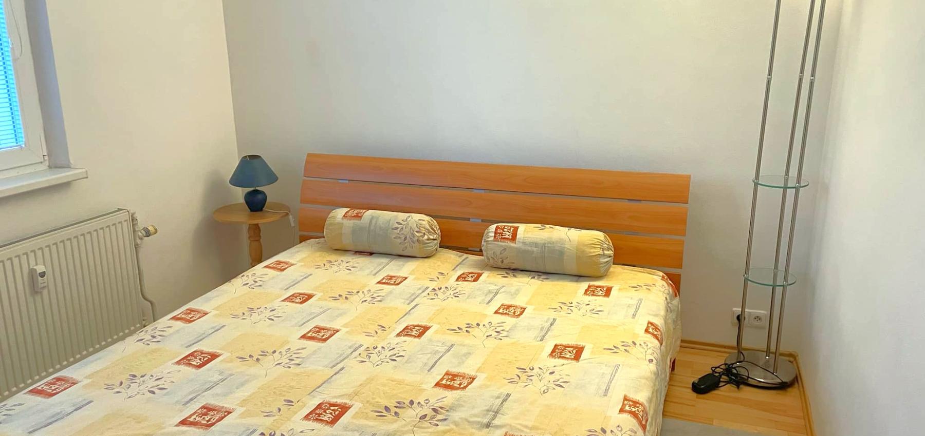 Rezervovaný...3 izbový kompletne zariadený byt, predajom k dispozícii, plne vybavený s loggiou Tomášikova