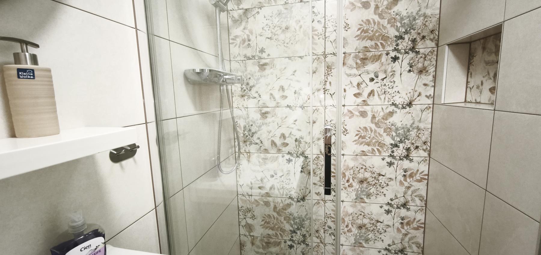 Voľný ihneď ... prenájom zrekonštruovaný 2 izbový byt s loggiou Československej armády, zariadený