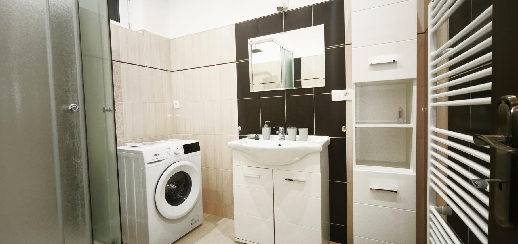 Atypický viacúrovňový mezonet v centre mesta pre 4-6 ľudí, Slovenská ulica, s parkovaním