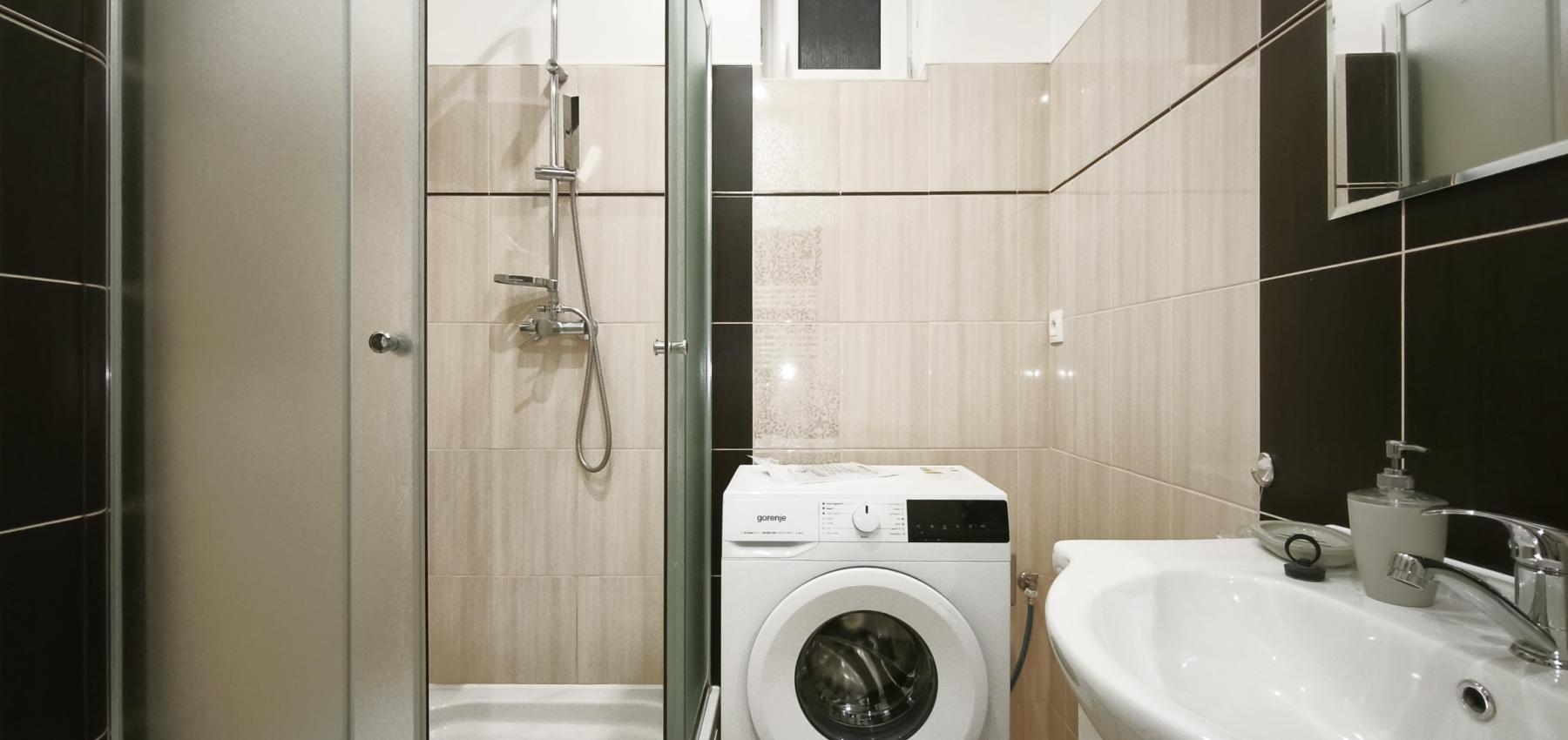 Atypický viacúrovňový mezonet v centre mesta pre 4-6 ľudí, Slovenská ulica, s parkovaním