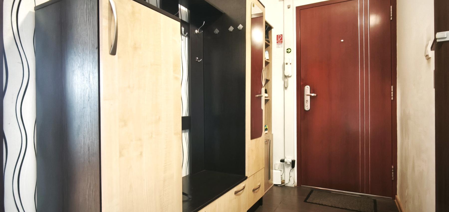 Priestranný 2,5 - izbový byt s potenciálom a krásnym výhľadom na Solivar