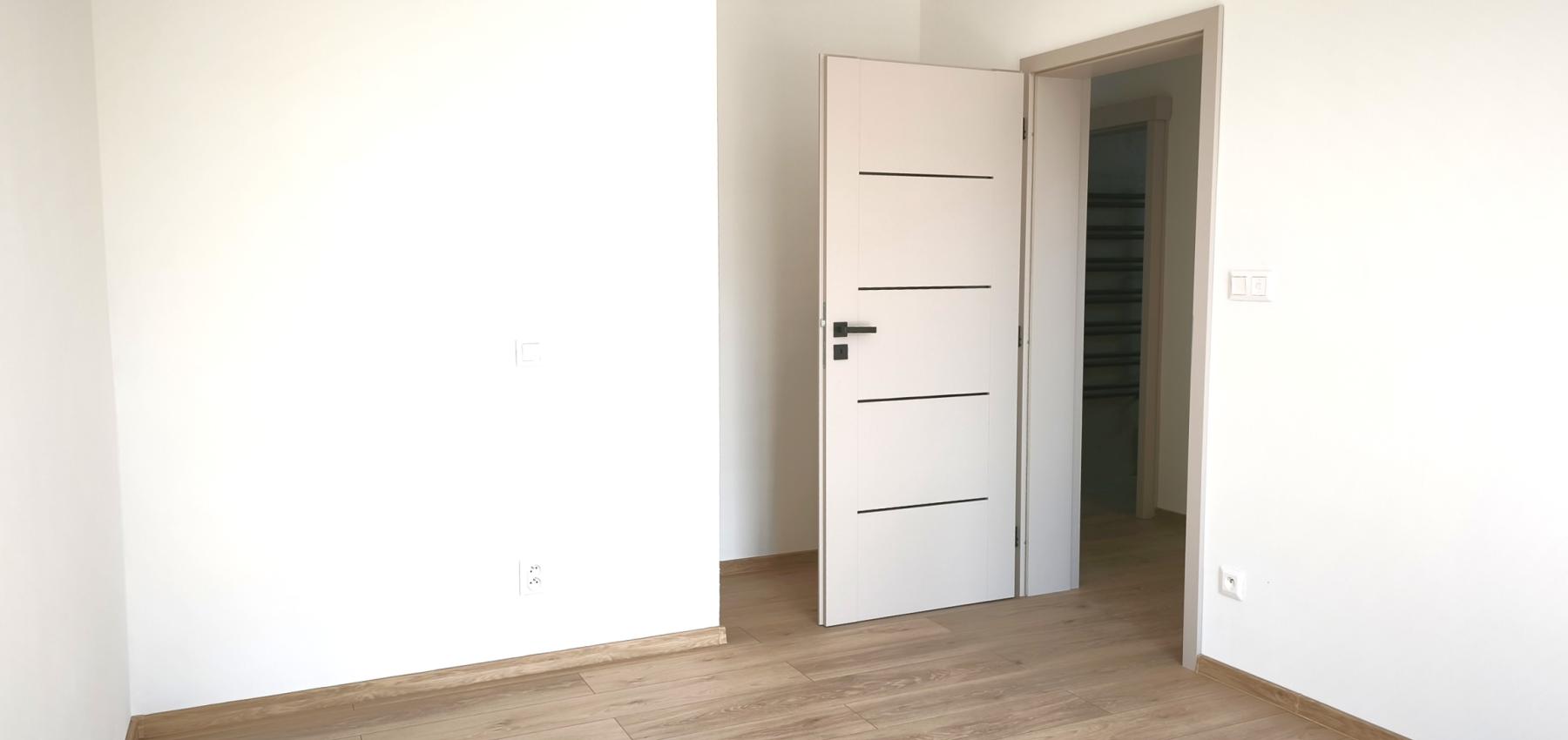 Posledný 4 izbový dom vo vyhotovení  ŠTANDARD s pozemkom 501 m2 FINTICE-GRIBĽOVEC