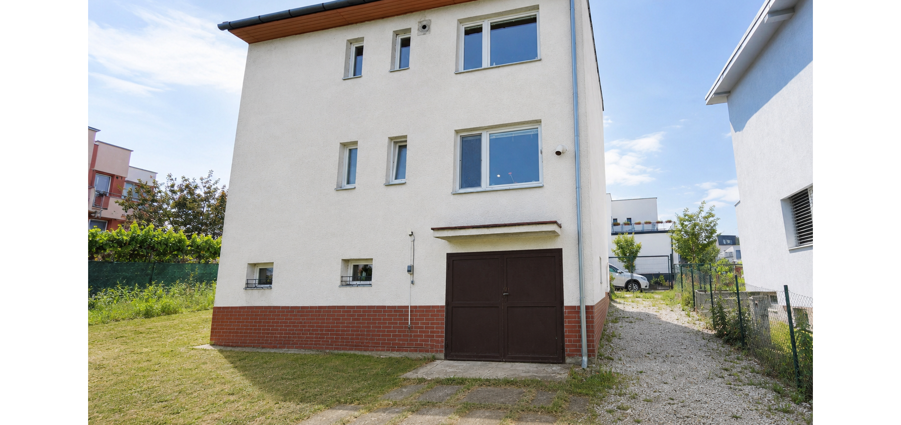 Rodinný dom s dvomi bytmi Ružová ulica, Prešov, na prenájom, alebo pre väčšiu rodinu