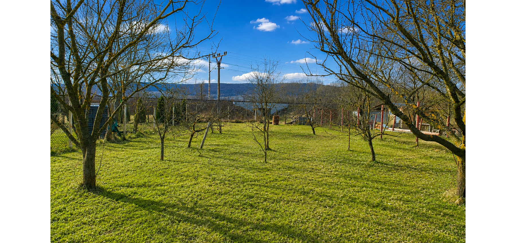 Na predaj rekreačný pozemok Šarišské Michaľany, 570 m2, možnosť výstavby chaty