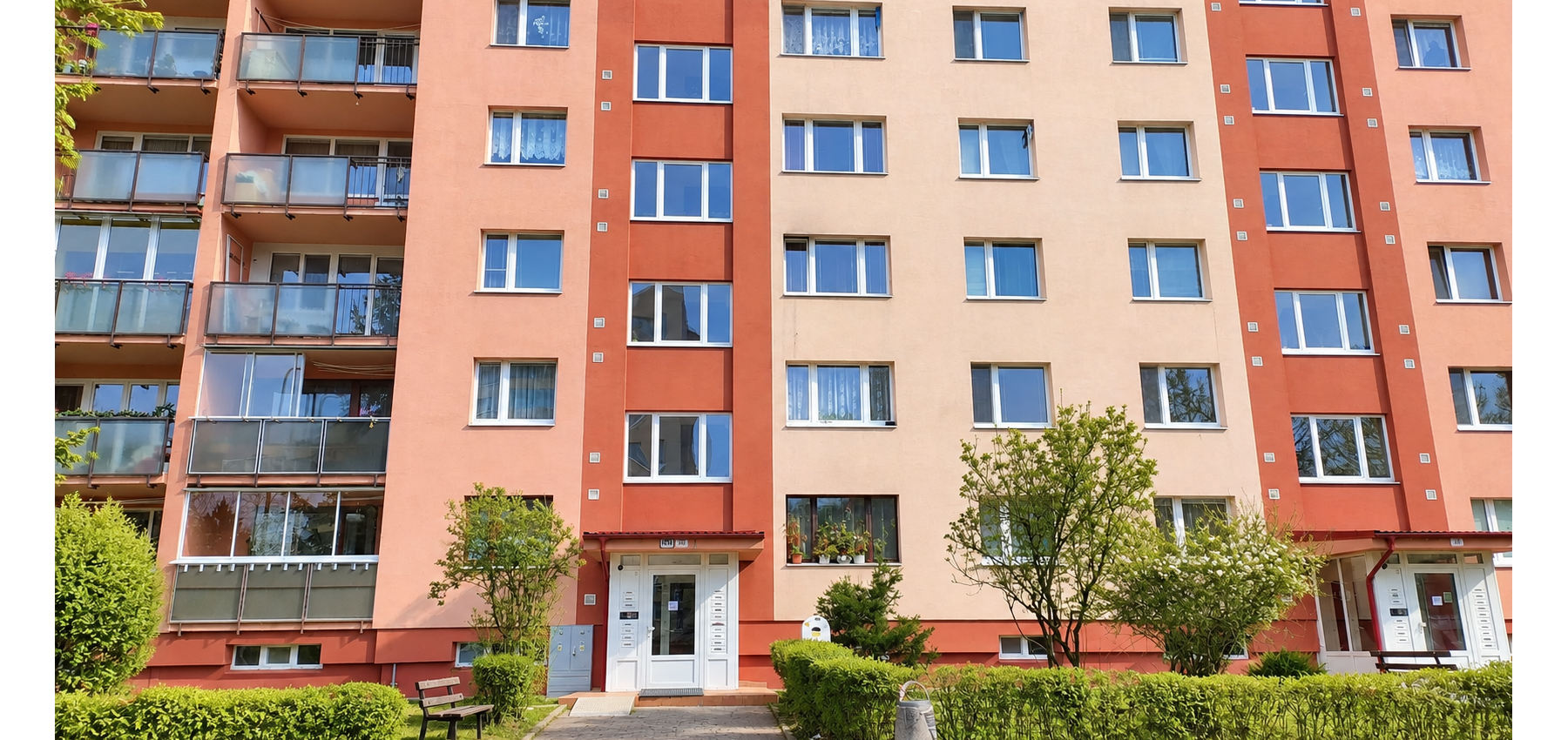 Prenájom 2 izbového zariadeného bytu Sídlisko 3, po rekonštrukcii
