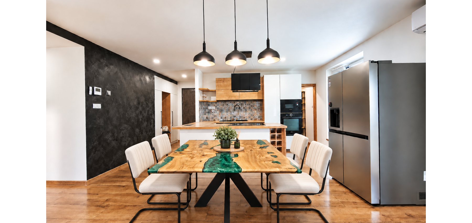 Reprezentatívny 3-izbový byt 90 m² + 12 m² balkón + GARÁŽ | Sídlisko III