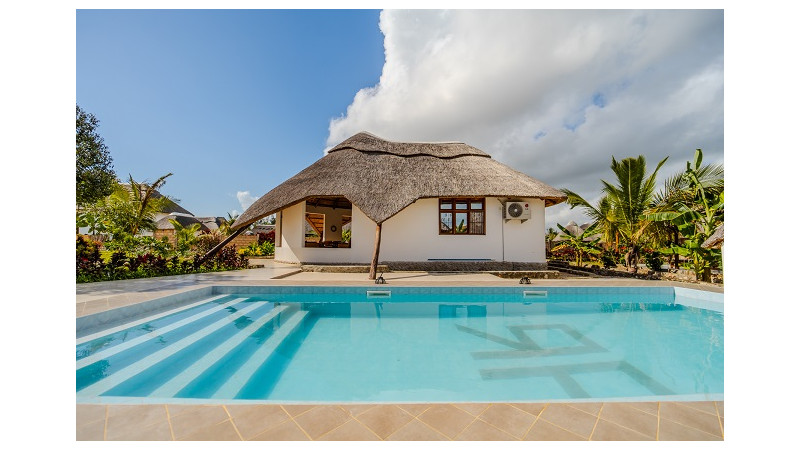 Dovolenkový prenájom Zanzibar - bungalov pre náročných - so záhradou a bazénom