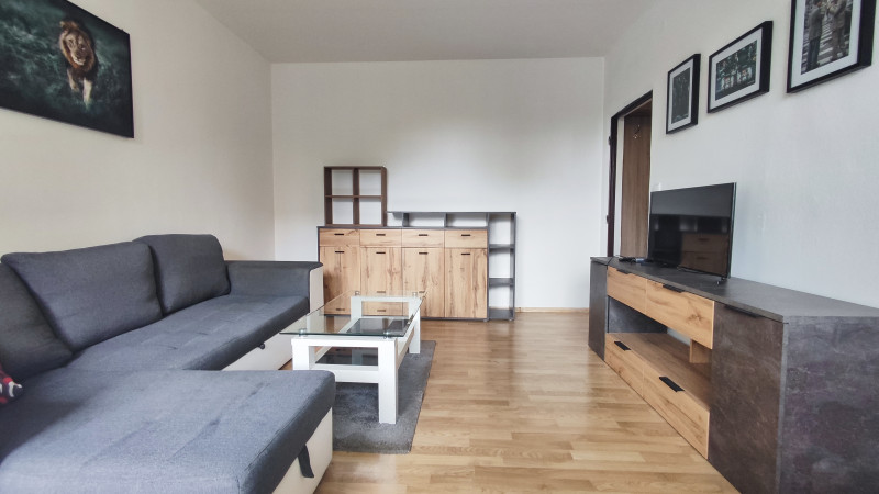 Voľný ihneď.... Vyhľadávaný 1 izbový byt s balkónom blízko centra