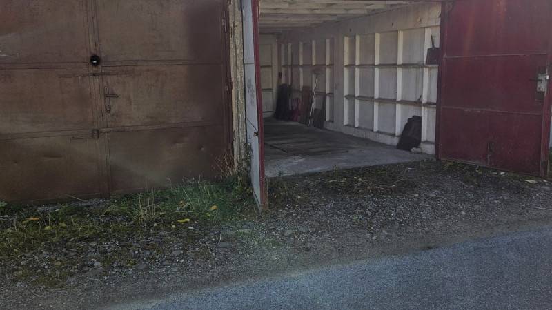 Perfektná garáž pri Sociálnej poisťovni v centre Prešova s montážnou jamou