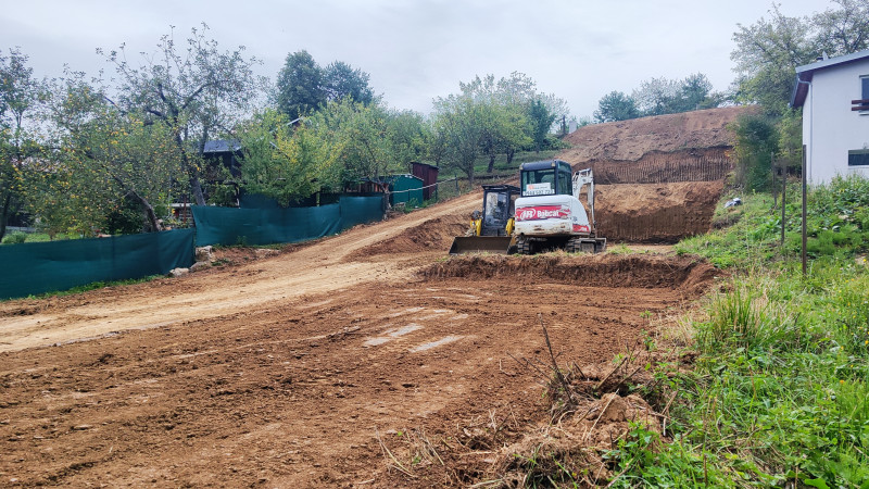 Stavebný pozemok Prešov, Zajačia ulica, vhodný na terasovú výstavbu, s nádherným výhľadom
