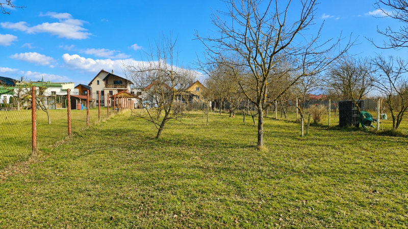 Na predaj rekreačný pozemok Šarišské Michaľany, 570 m2, možnosť výstavby chaty